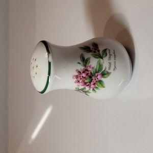Royal worcester wild thyme pepper set 3"